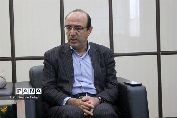 دیدارمسئول سازمان بسیج فرهنگیان سپاه امام صادق (ع)  استان بوشهر با مدیرکل آموزش و پرورش استان