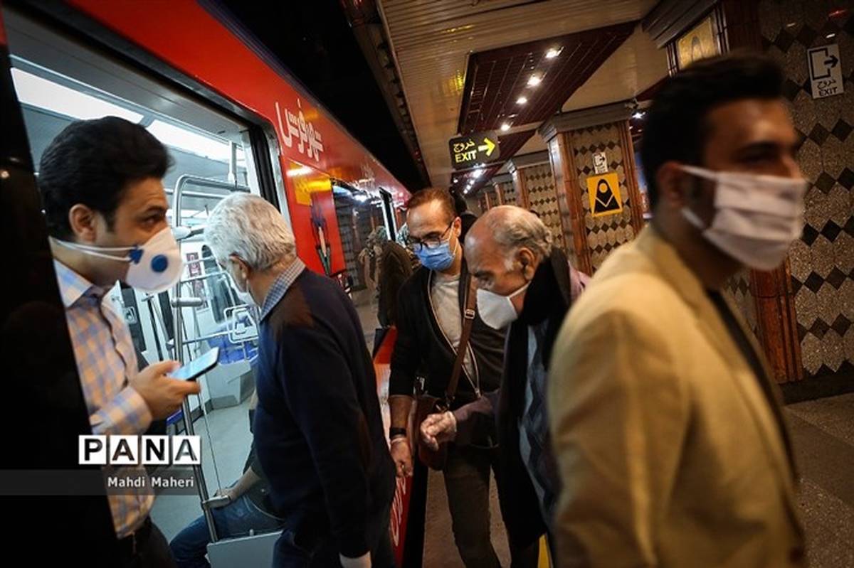 ایجاد غرفه‌های عرضه ماسک در ۵۲ ایستگاه متروی تهران