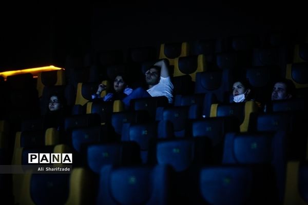 بازگشایی سینماها پس از 4 ماه تعطیلی-1