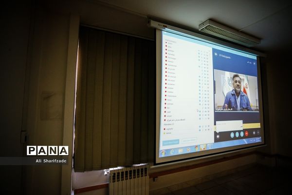 نشست هم‌اندیشی مدیران سازمان دانش‌آموزی