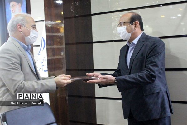 نشست مدیرکل بهزیستی استان بوشهربا مدیرکل آموزش و پرورش استان