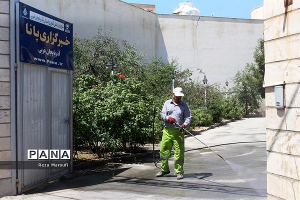 سم‌زدایی محوطه سازمان دانش‌آموزی آذربایجان غربی