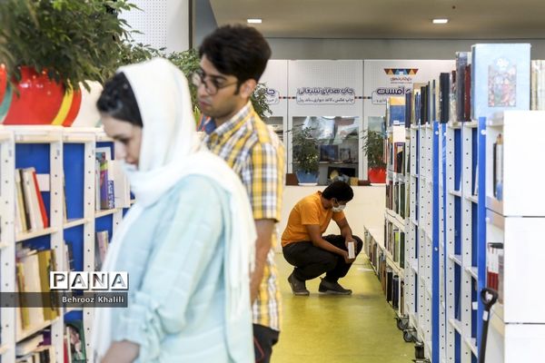 باغ کتاب در ایام کرونا