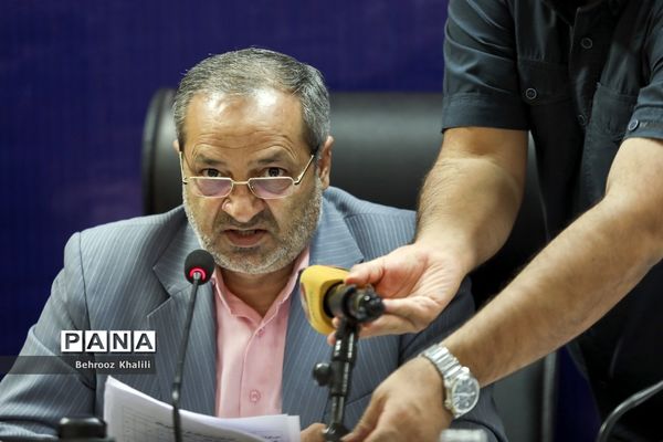 نشست خبری معاون پرورشی و فرهنگی وزارت آموزش و پرورش