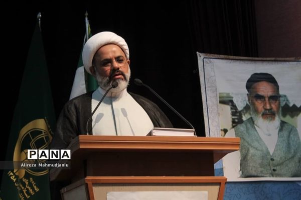 معارفه مسئول جدید  اتحادیه انجمن‌های اسلامی دانش آموزان مازندران