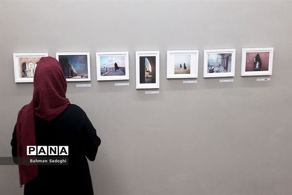 نمایشگاه عکس ۹۹