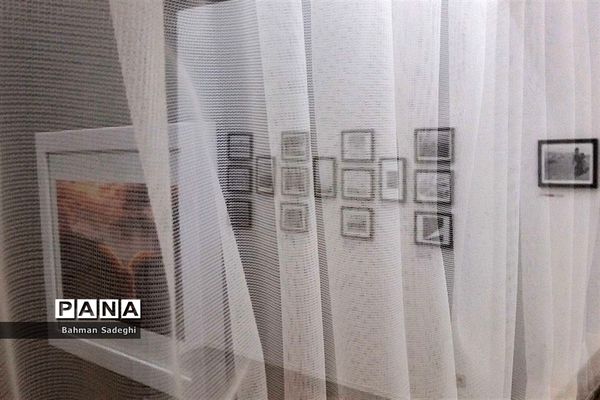 نمایشگاه عکس ۹۹