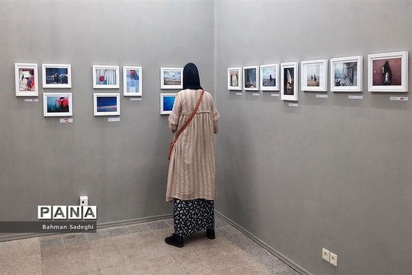 نمایشگاه عکس ۹۹