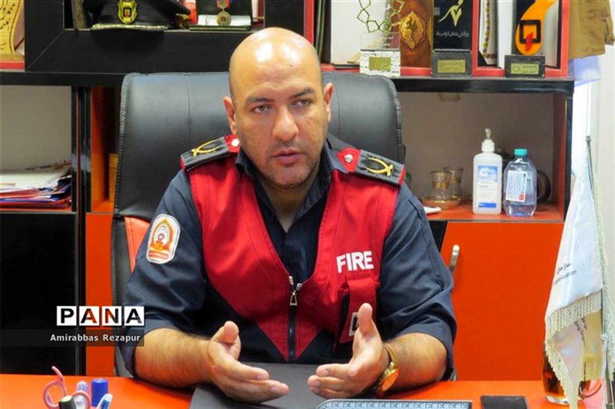 آتش‌نشانی محمودآباد 2100 آتش‌نشان داوطلب دارد