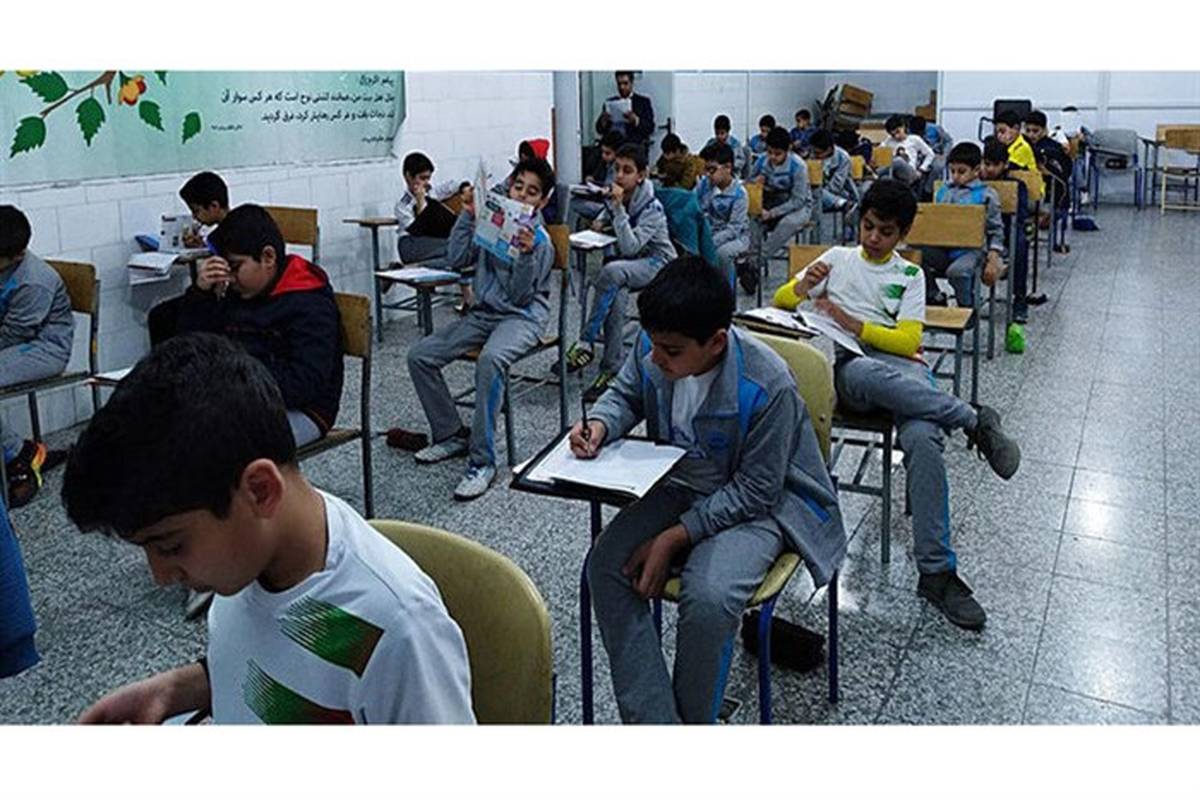 رقابت بیش از 5 هزار دانش آموز استان در آزمون مدارس استعدادهای درخشان