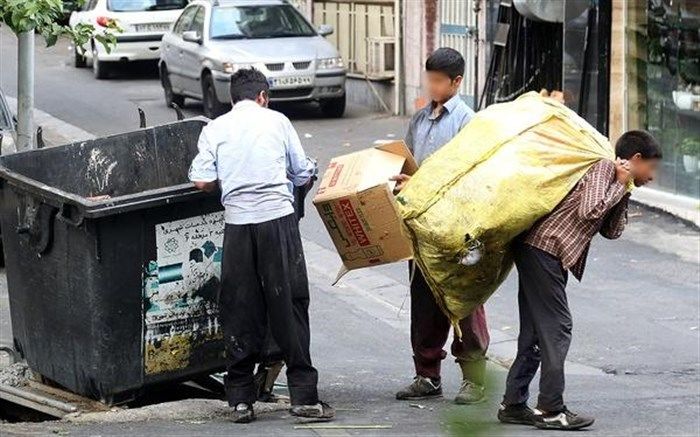 خط قرمز شهرداری تهران، استفاده سیستماتیک از کودکان در زباله‌گردی
