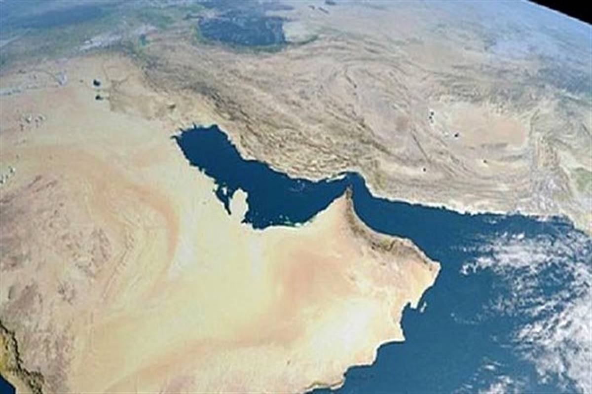 معاون وزیرصنعت: نبود اروپایی‌ها مانع از توقف طرح انتقال آب خلیج فارس نشد