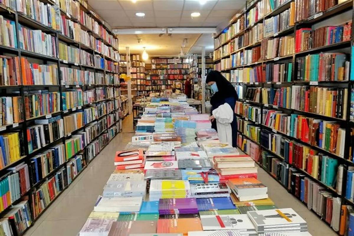 تعطیلی کتابفروشی‌ها در پایتخت کتاب ایران بر اثر شیوع کرونا
