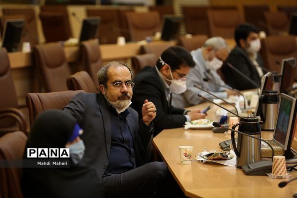 جلسه کارگروه  ارزیابی  فرصت های مدیریت کرونا