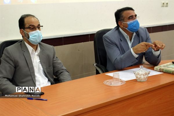 نشست ستاد اجرایی دهمین دوره انتخابات مجلس و شوراهای دانش آموزی استان خوزستان