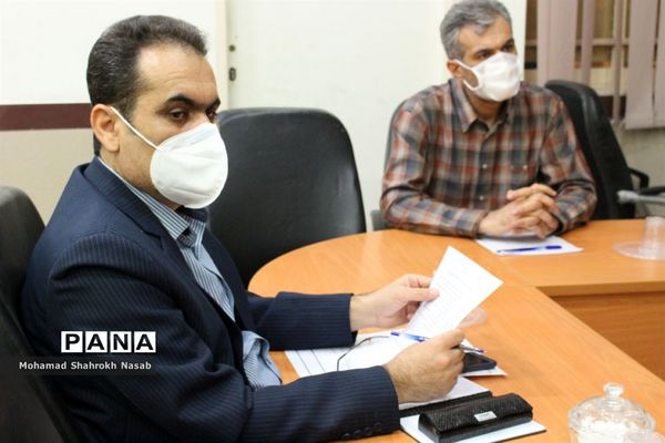 نشست ستاد اجرایی دهمین دوره انتخابات مجلس و شوراهای دانش آموزی استان خوزستان