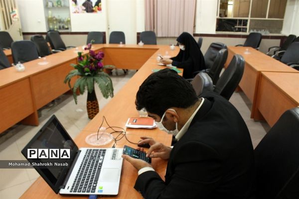 نشست ستاد اجرایی دهمین دوره انتخابات مجلس و شوراهای دانش آموزی استان خوزستان