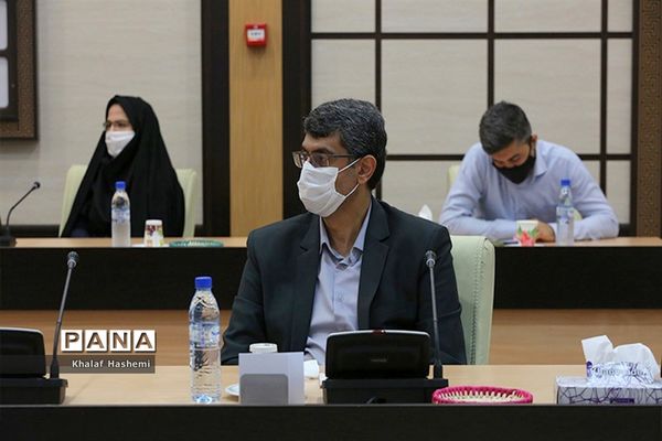 نشست ستاد مقابله با کرونا استان بوشهر
