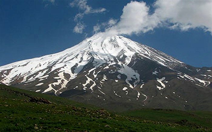سازمان ثبت اسناد کشور: یال جنوب شرقی قله دماوند به نام وقف ثبت نشده است
