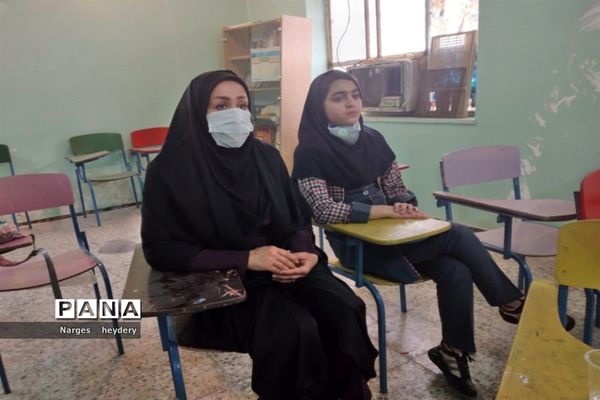 بررسی و تایید صلاحیت کاندیدهای دهمین دوره مجلس دانش آموزی در امیدیه