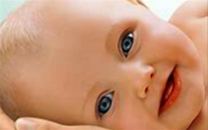 در زمان اپیدمی کرونا کودکان را از شیر مادر محروم نکنید