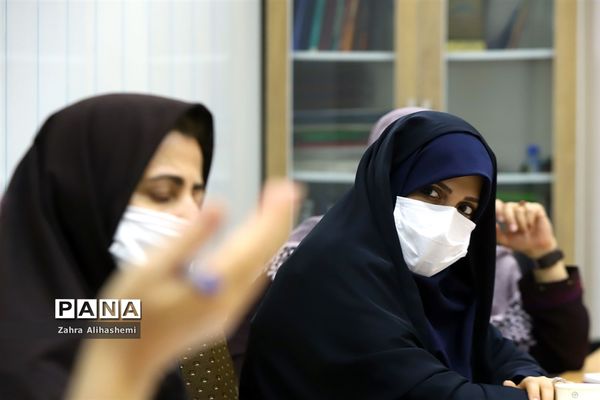 نشست اعضای دبیرخانه‌ کشوری گروه آموزشی مشاوران
