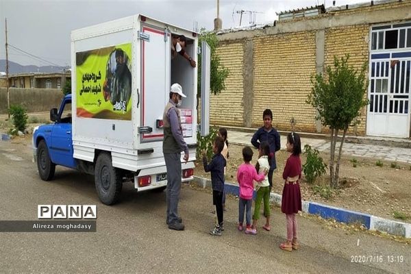 توزیع ٨٠٠ بسته پروتئینی در راستای اجرای طرح رزمایش کمک‌های مومنانه