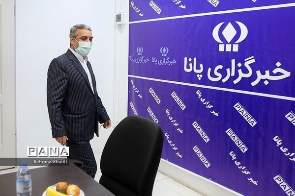 بازدید معاون وزیر آموزش و پرورش در آستانه عید غدیرخم و روز خبرنگار از خبرگزاری پانا