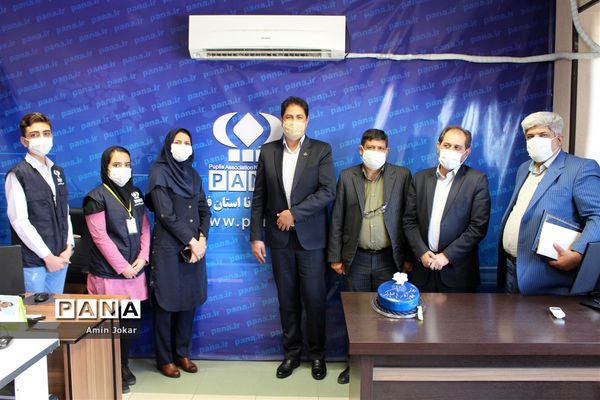 تجلیل مدیرکل آموزش و پرورش استان فارس و رئیس سازمان دانش‌آموزی استان از خبرنگاران پانا