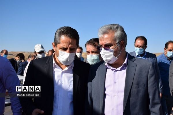 بازدید فرماندار و شهردار کلانشهر تبریز از پروژه مرکز دفن بهداشتى پسماند تبریز