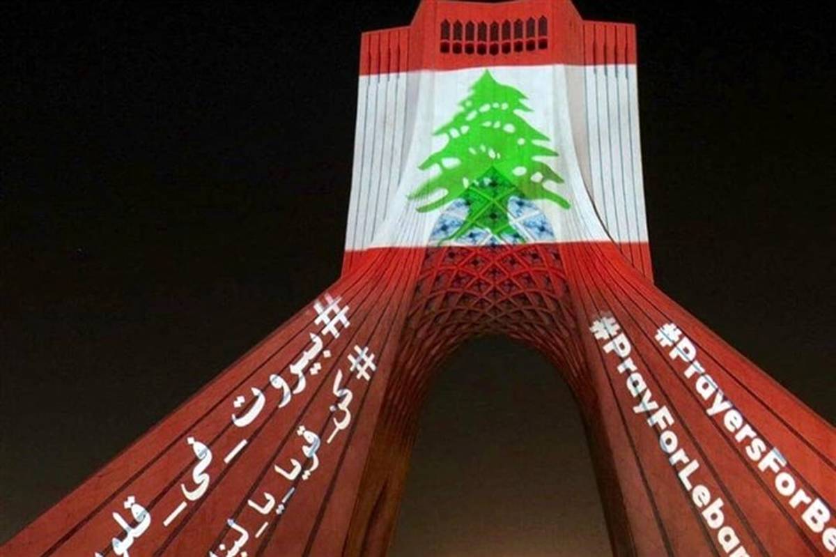 به نشانه همدلی با مردم لبنان؛ یک ویدئو مپینگ جدید روی برج آزادی اجرا شد