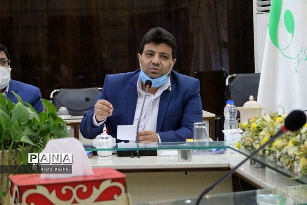 جلسه شورای برنامه‌ریزی سازمان دانش آموزی استان بوشهر