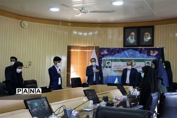 اختتامیه نهمین دوره مجلس دانش آموزی در یزد