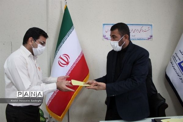 نشست هماهنگی اجرای طرح هیات اندیشه‌ورز نماز مدارس استان بوشهر