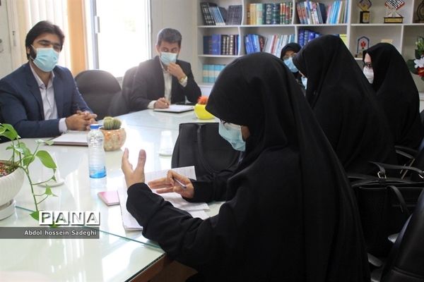 نشست هماهنگی اجرای طرح هیات اندیشه‌ورز نماز مدارس استان بوشهر