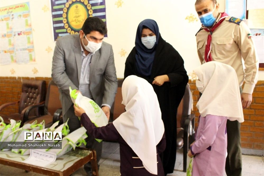 بازدید رییس و کارشناسان سازمان دانش آموزی خوزستان از مدارس سوسنگرد