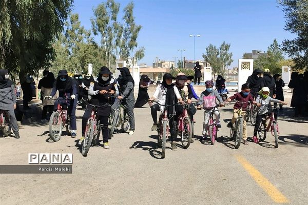جشنواره فرهنگی - ورزشی «مادر و دختر»
