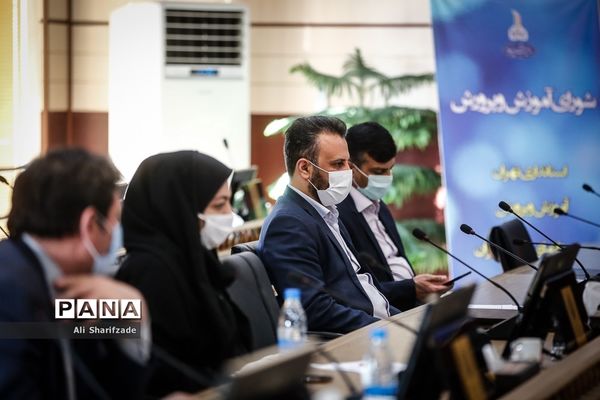 جلسه شورای آموزش و پرورش در استانداری
