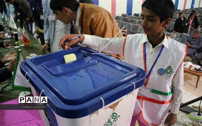 شرایط عضویت در انتخابات شوراهای دانش‌آموزی اعلام شد