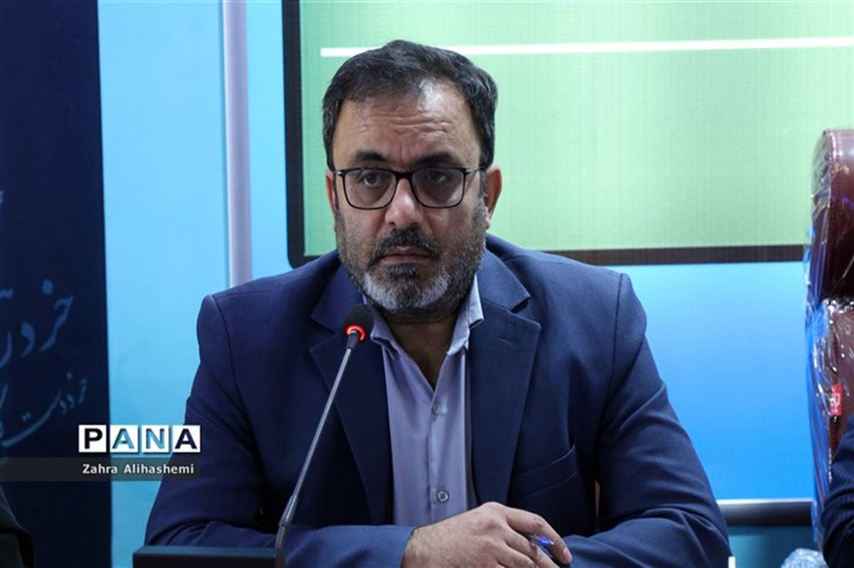 ولی پوری: محتوای خوب باید دغدغه تشکل ها در برنامه روز دانش آموز باشد