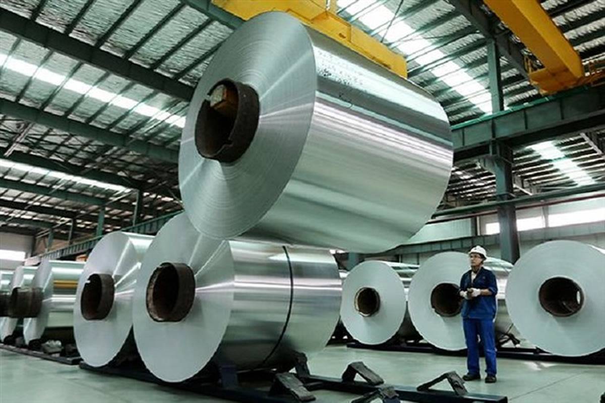 وزیرصنعت نظارت بر کارخانجات تولید فولاد را در اولویت قرار دهد