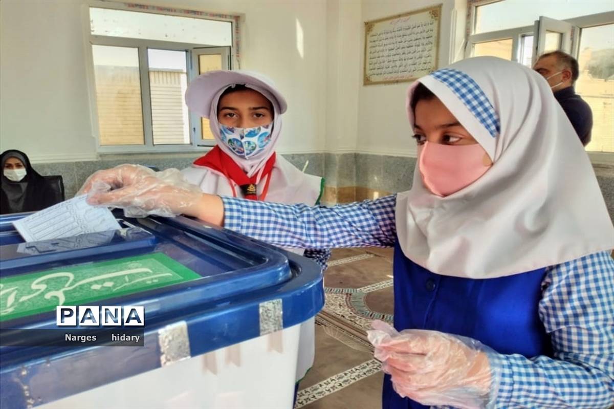 متفاوت ترین انتخابات شورای دانش آموزی برگزار شد