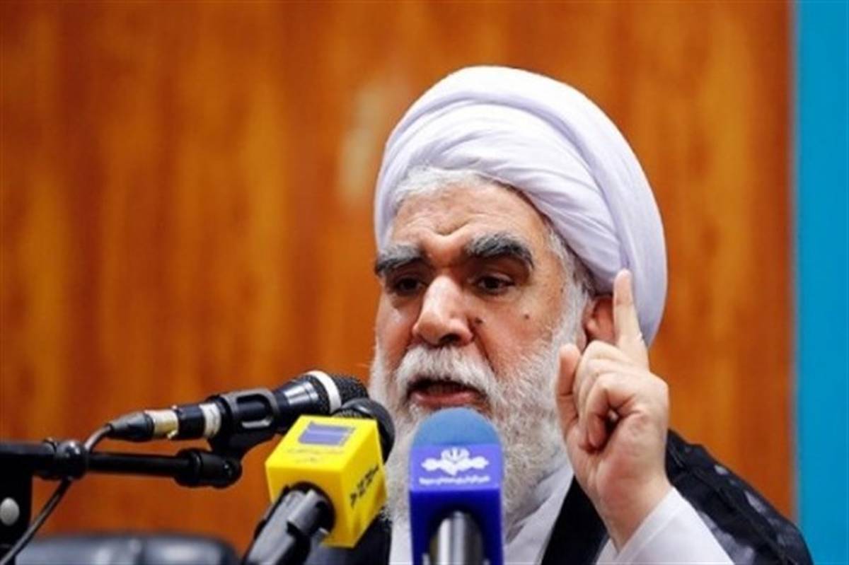 آیت‌الله اختری: رئیس‌جمهوری فرانسه باید از مسلمانان عذرخواهی کند