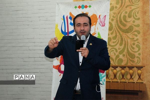 نواختن زنگ استکبار ستیزی 13 آبان  در ناحیه یک شهرری