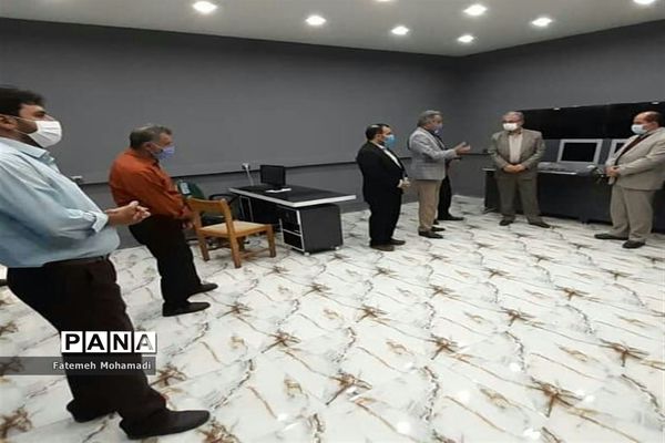بازدید نماینده مردم محمودآباد در مجلس از هنرستان شهید کلانتری