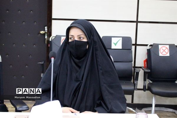 کارگاه ویژه طرح مشارکت اجتماعی دختران دانش آموز استان بوشهر