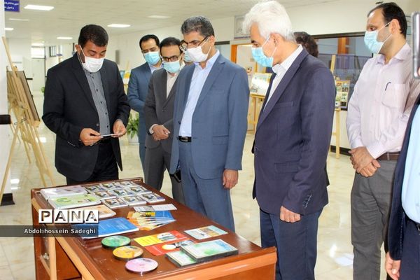 نمایشگاه پیشگیری از اعتیاد و آسیب های اجتماعی و دوره توانمند‌سازی ویژه فرهنگیان