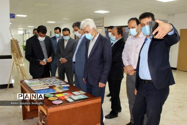 نمایشگاه پیشگیری از اعتیاد و آسیب های اجتماعی و دوره توانمند‌سازی ویژه فرهنگیان