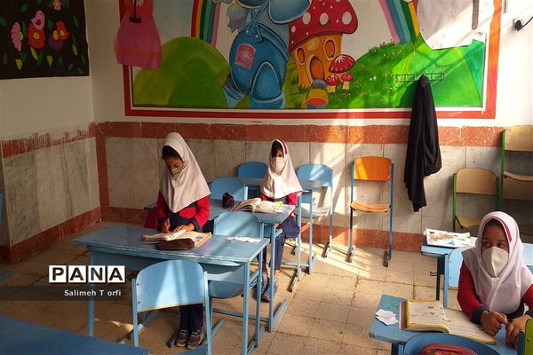 دایر بودن مدارس شهرستان  حمیدیه