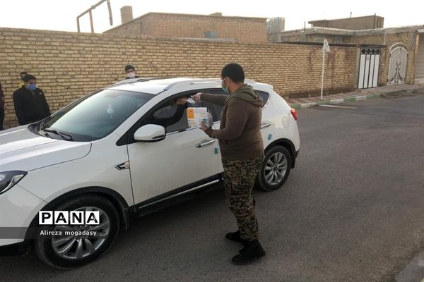 برپایی ایستگاه سلامت توسط بسیجیان پایگاه مقاومت صاحب الزمان (عج) شهرستان نی ریز